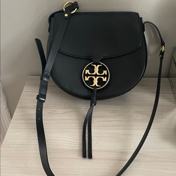 Tory Burch Handbags - Tory Burch Black Crossbody Bag with Gold Emblem